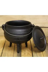 Potjie Pot #3 Three Leg Cast Iron Kettle-2 gal