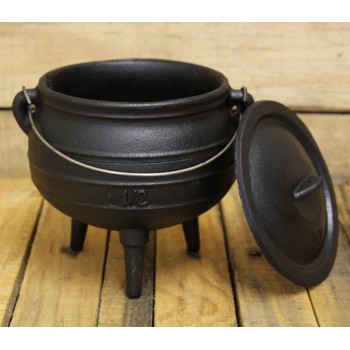 Cast Iron Potjie Pot Cauldron - 42 oz. Size 1/2