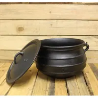 Potjie Cast Iron Flat Pot - 10 Quart Size 3